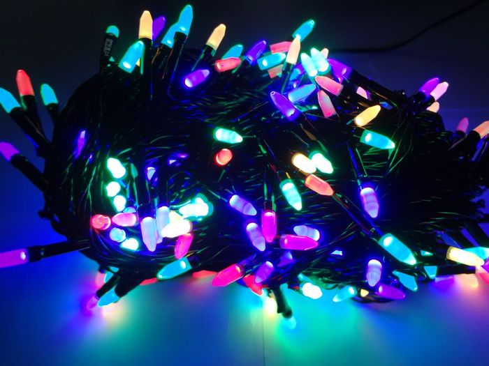 Гірлянда 100 led color (чорний провід) конус 80 ламп 7 метрів